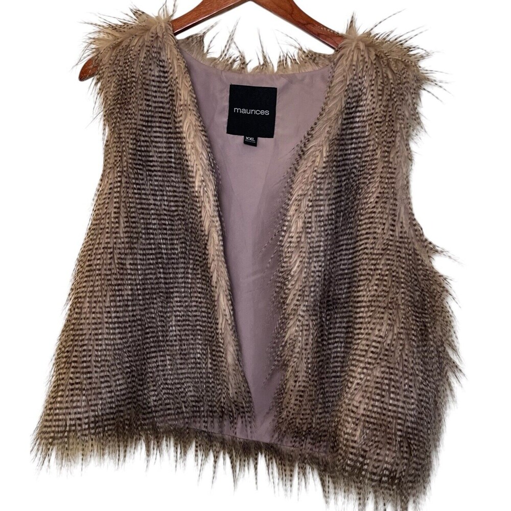 Maurice’s  Vest Black Knit Back Faux Fur Front Black Grey Striped Front Ladies